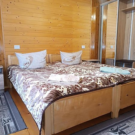 Гірська Роса Apartment Verkhniy Yasenov Екстериор снимка